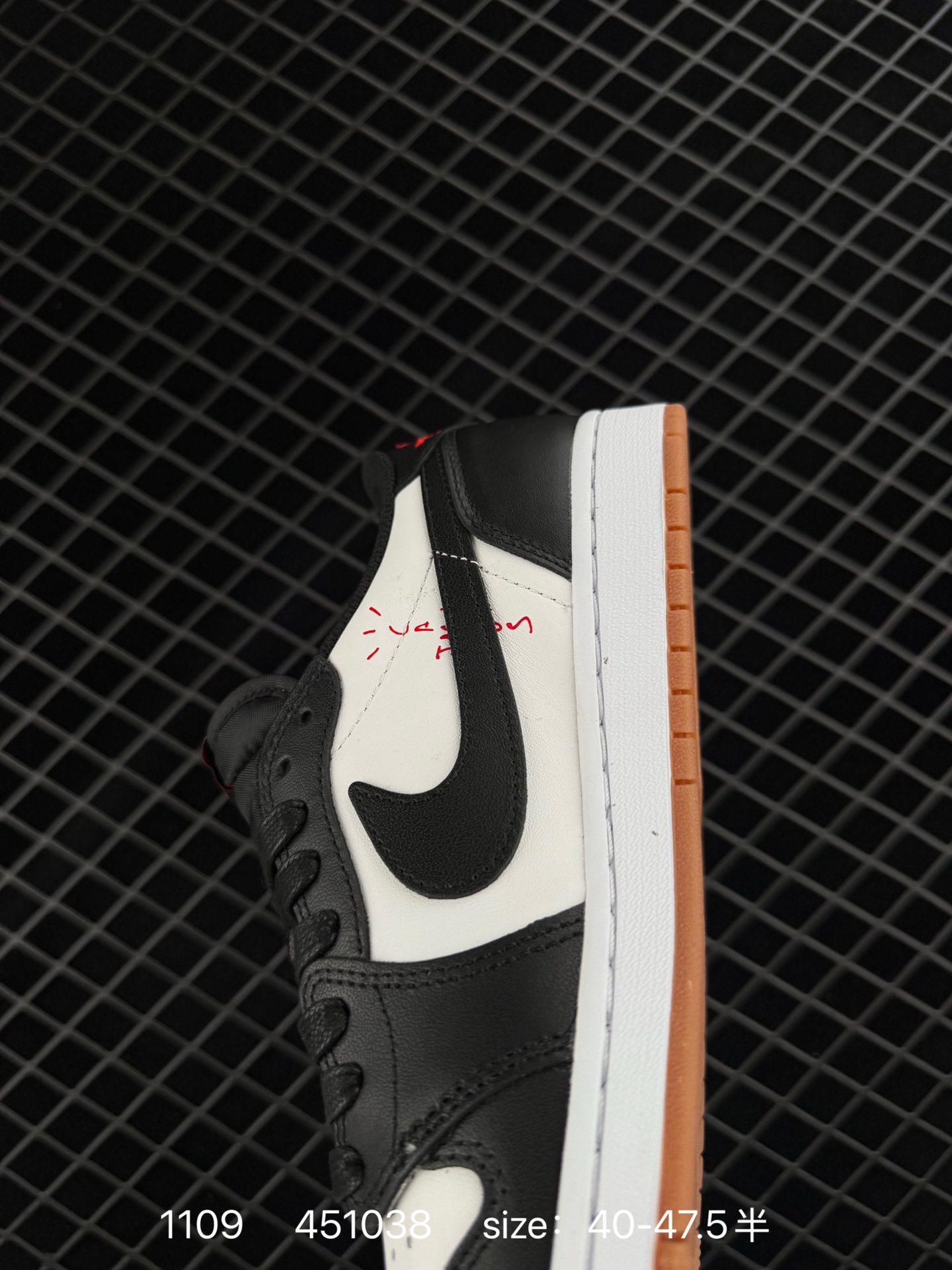 Travis Scott x Air Jordan 1 Low